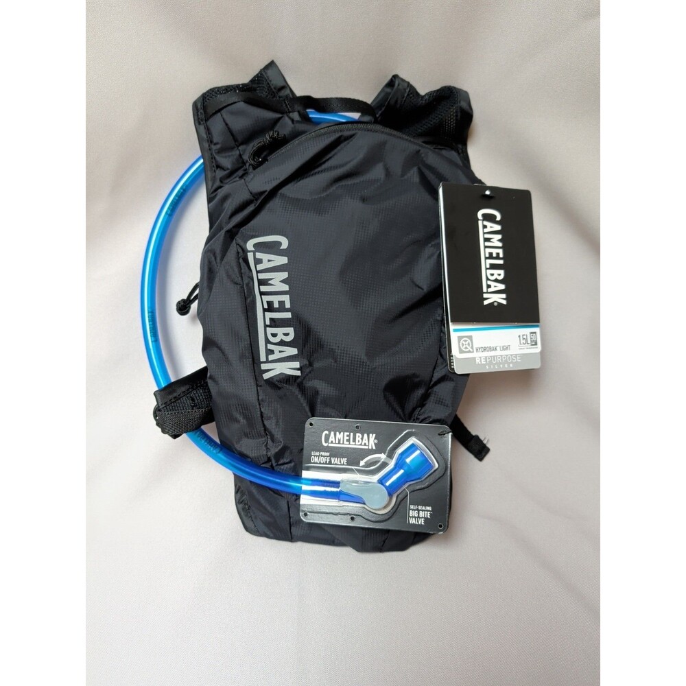 Camelbak Hydrobak Light 1.5L/50oz    Total Capacity 2.5L/250 CU.  1L/60 CU Cargo
